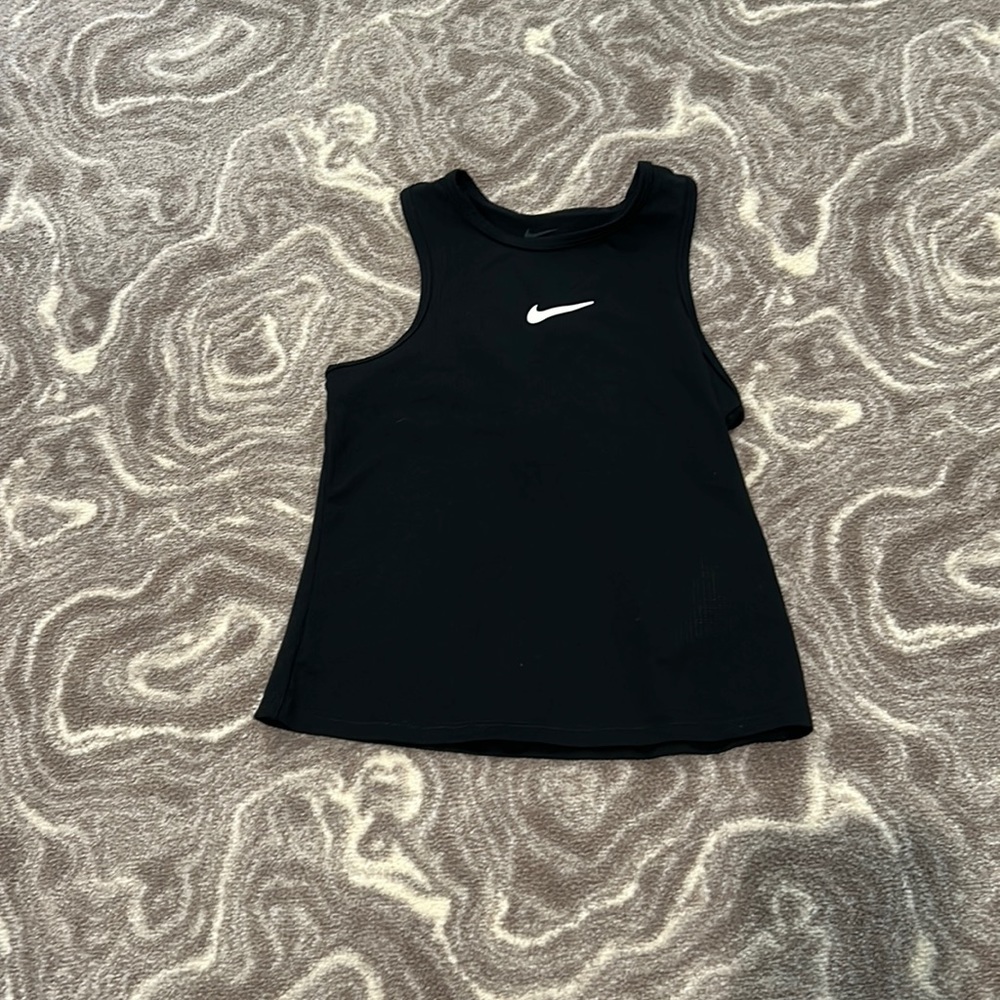 Tennis nike shirt